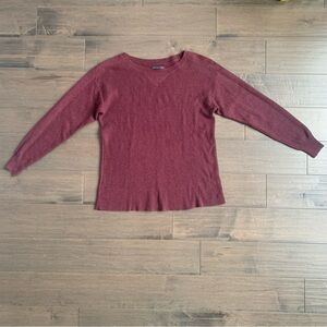 American eagle burgundy long sleeve